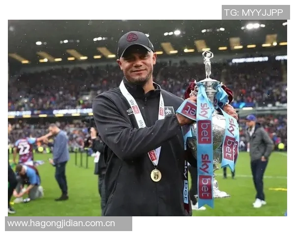 孔帕尼在拜仁实施创新身体监测系统旨在降低球员受伤风险 孔帕尼在拜仁实施创新身体监测系统旨在降低球员受伤风险